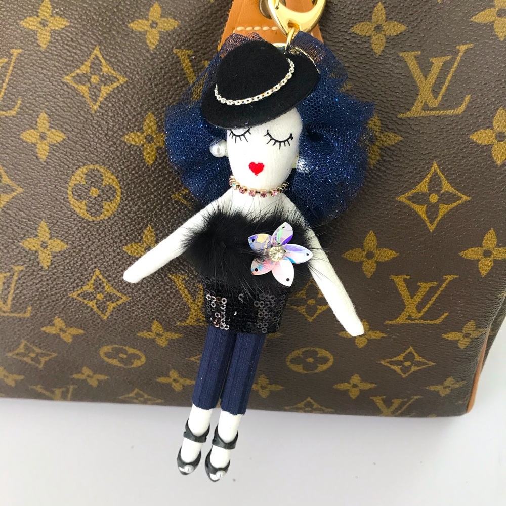 Lady Fashionista handbag charm model#8